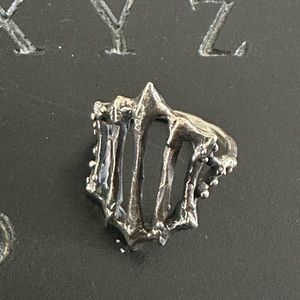 Mary Gallagher Gate ring. Size 9. Sterling silver. Like new.